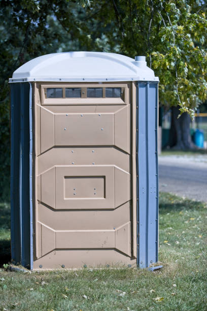 Best Portable bathroom rental  in Kingman, KS